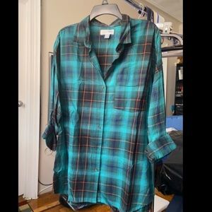 Old Navy boyfriend button down green plaid top